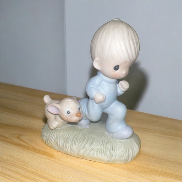 Precious Moments Other - Precious Moments God’s Speed Figurine